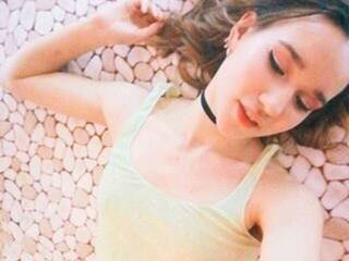 Еротичний відеочат LitttleBitch