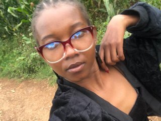 Еротичний відеочат Kari31