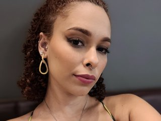 Еротичний відеочат queengeek