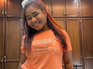 Еротичний відеочат lizzieclark1