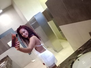 Еротичний відеочат LizzyPalmer