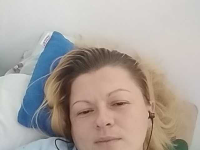 Скріншоти передачі LizzyViolet