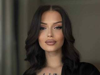 Еротичний відеочат LolaFever