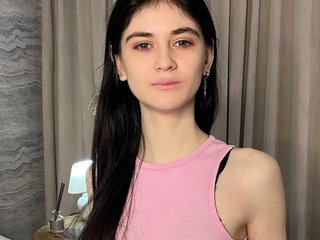 Еротичний відеочат LouiseWarren