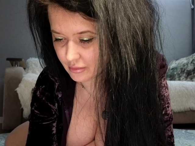 Скріншоти передачі LoveCatsuit