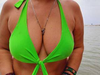 Еротичний відеочат LoveTinaa56