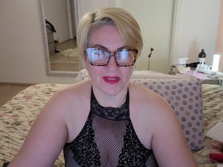 Еротичний відеочат LuanaSexxxy