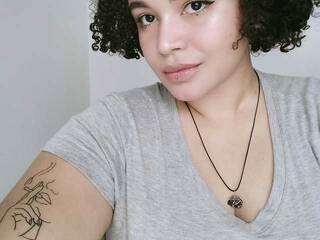 Еротичний відеочат Lucia-Stone71