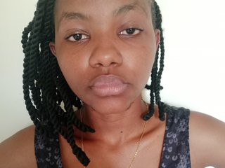 Еротичний відеочат Luckybrownn