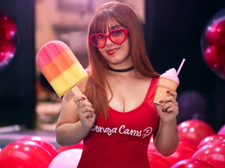 Еротичний відеочат Lucy-Adams