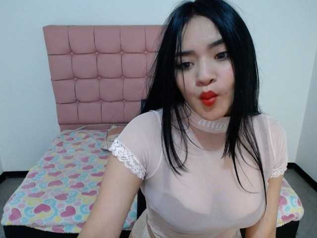 Скріншоти передачі LucyRosee