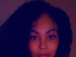 Еротичний відеочат Lushylashae