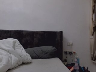 Еротичний відеочат maayanlevi001
