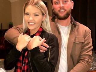 Еротичний відеочат MacLovesLyss