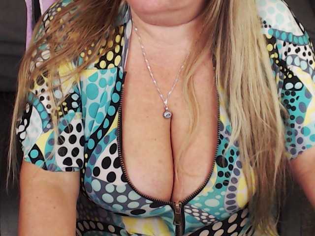 Фотографії MadameLeona My deepest weakness is wetness #Lush...#mature #bigboobs #bigass #lush #bbw