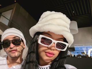 Еротичний відеочат MaddisRock