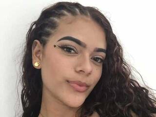 Еротичний відеочат MadisonnGrey