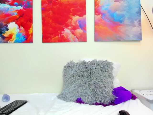 Скріншоти передачі maily-stuart