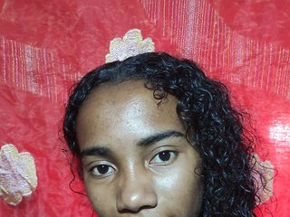 Еротичний відеочат Mairenah