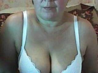 Еротичний відеочат maiykiss