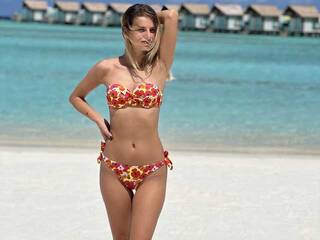 Еротичний відеочат MajaTheBee