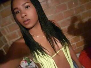 Еротичний відеочат malenasmith