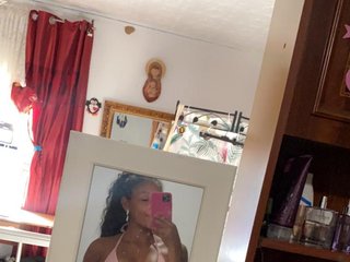 Еротичний відеочат MandyGraces