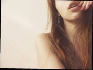 Еротичний відеочат Vredinakissx