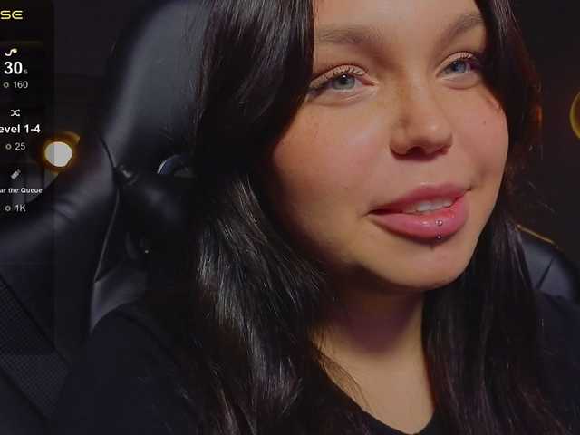 Скріншоти передачі MaryMayven