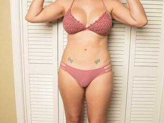 Еротичний відеочат Maskedbootie