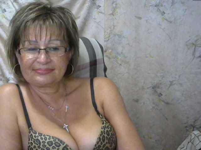 Фотографії MatureLissa Who want to see mature pussy ? pls for @total English and German