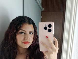 Еротичний відеочат may-nix