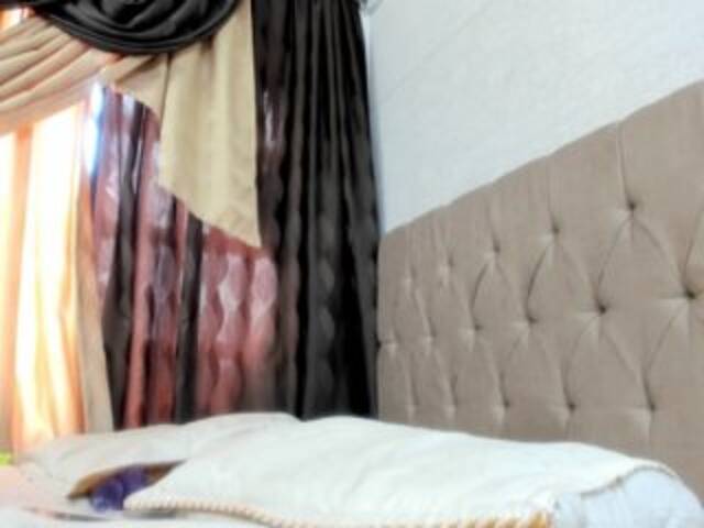 Скріншоти передачі megan-rose