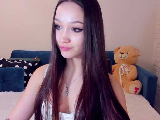 Фотографії meganroose Hey guys! I am NEW and today is a magical day to fuck and have fun together #latina #teen #bigboobs #cum