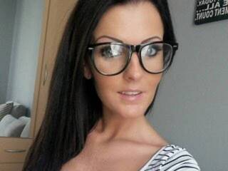 Еротичний відеочат MelanieAn