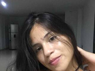 Еротичний відеочат MelanieFerell