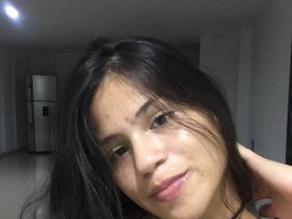 Еротичний відеочат MelanieFerell