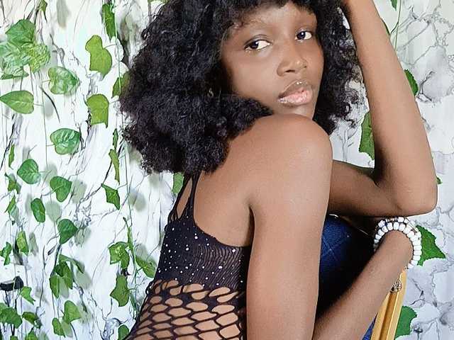 Фото профілю Melaninqueen