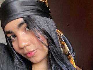 Еротичний відеочат melodiipierce1