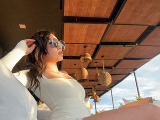 Еротичний відеочат MelodyRoberts