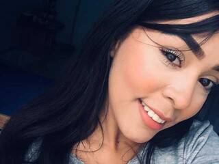 Еротичний відеочат mely-milu