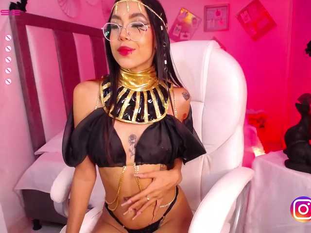 Фотографії MelyTaylor ❤️hi! i'm Arlequin ❤️enjoy and relax with me❤️i like to play❤️⭐ lovense - domi - nora ⭐ @remain Toy in my hot and wet pussy with fingers in my ass, make me climax @total