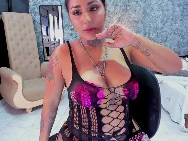 Фотографії Meredith-rave My pussy wants eat that cock /1@PussyRide 2@AnalBead show // pvt on// personalize your videos// #sexy #bigboobs #bigass #latina #milf #squirt #lovense #colombia