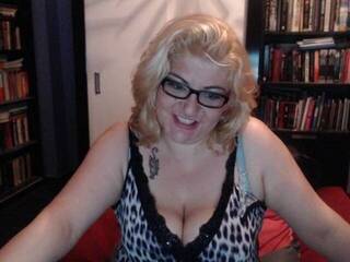 Еротичний відеочат Merylinxxx