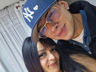 Еротичний відеочат messycouple24