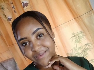 Еротичний відеочат Mia-Brown18