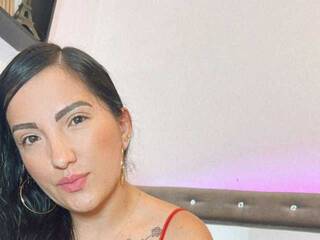 Еротичний відеочат mia-collinns