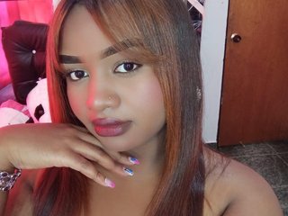 Еротичний відеочат mia-peyton