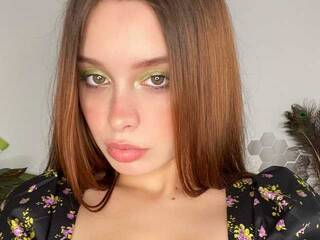 Еротичний відеочат MiaAdderly