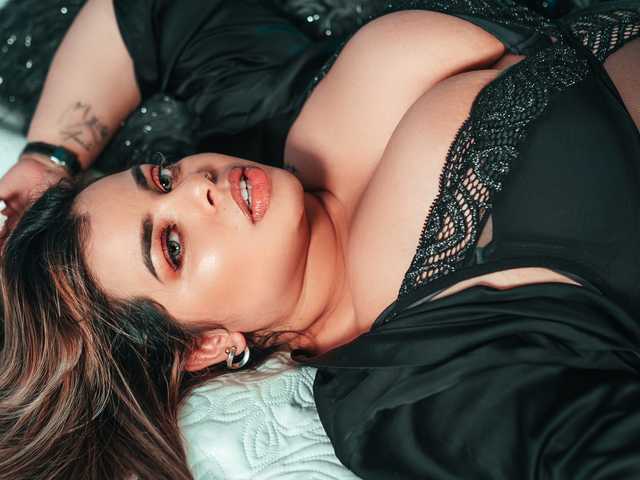 Фото профілю MiahSmith